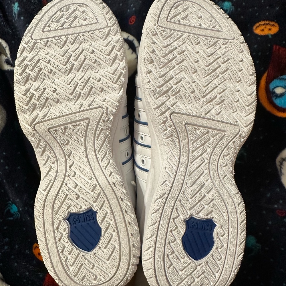 K-Swiss Classic White Sneakers with Navy Stripes - Picture 12 of 13